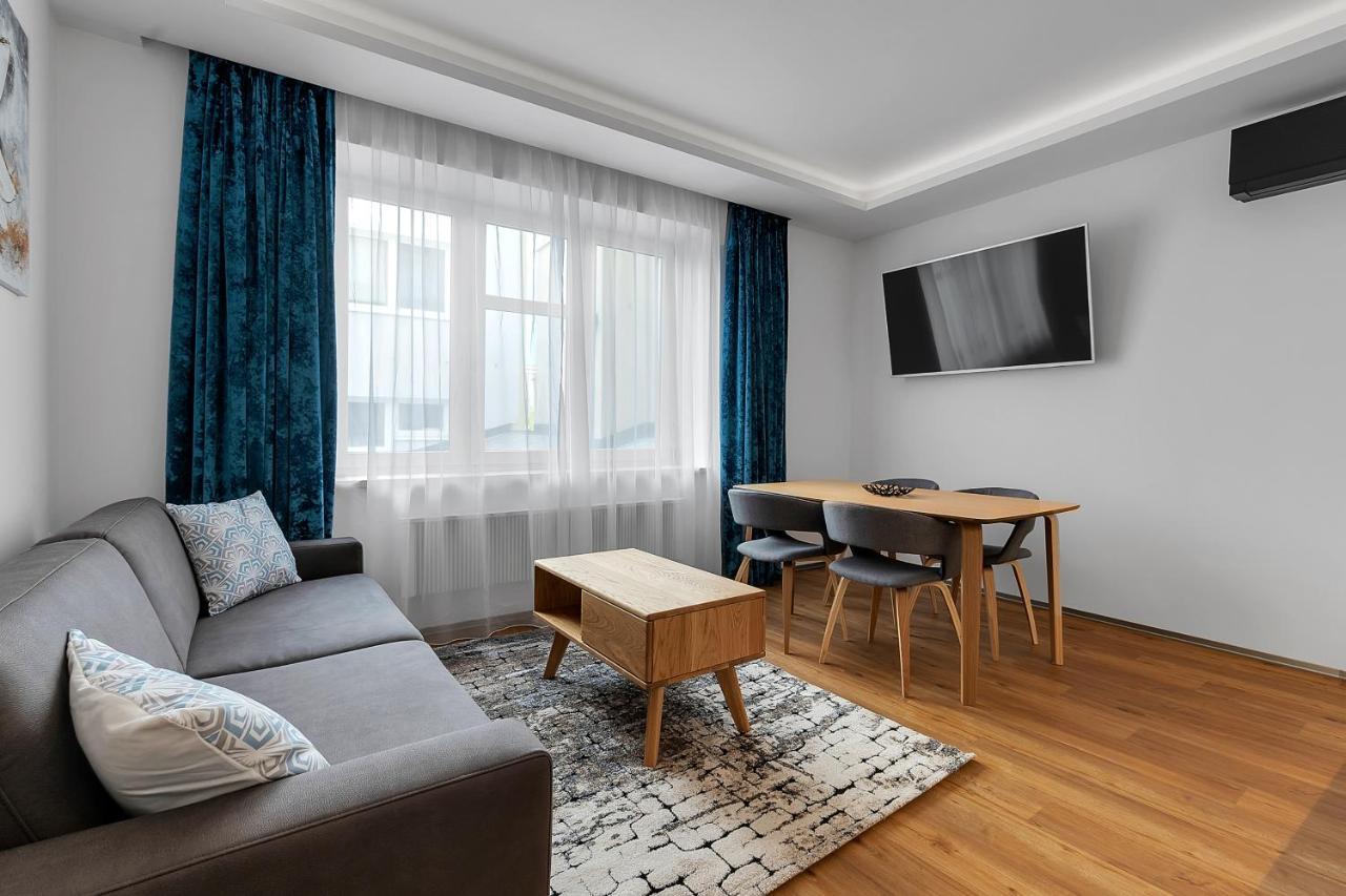 Novy Designovy Apartman S Klimatizaci 科内日诺河畔里赫诺夫 外观 照片